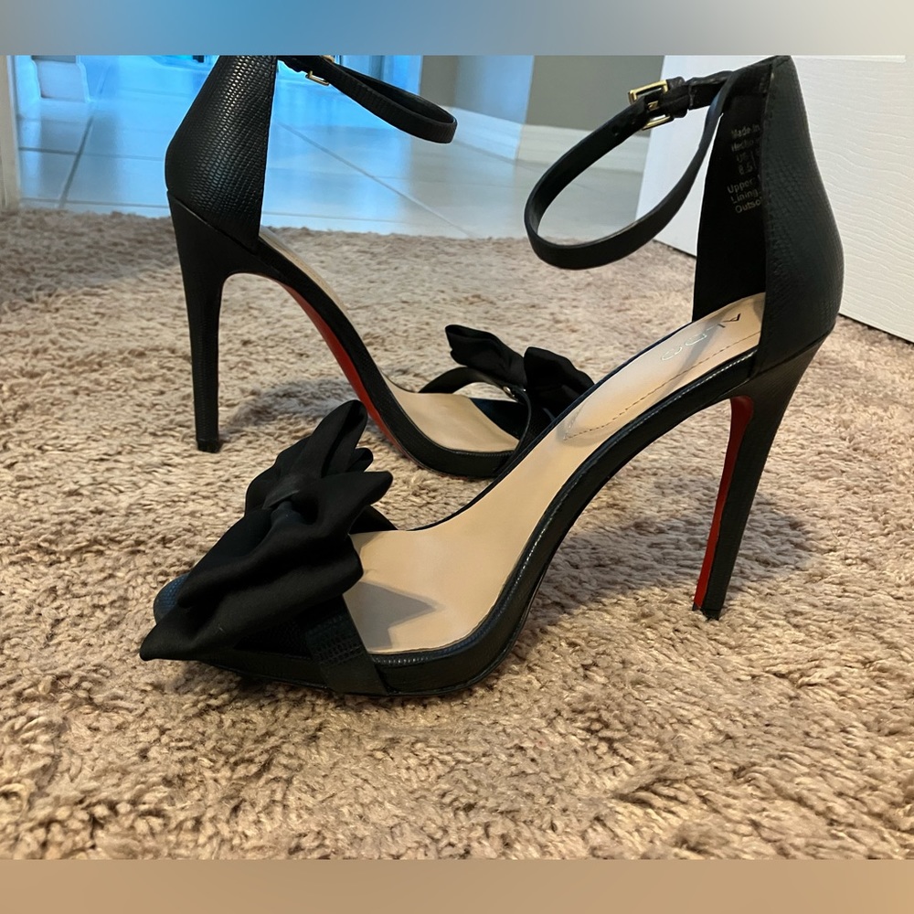 Aldo strappy stilettos with detachable bow